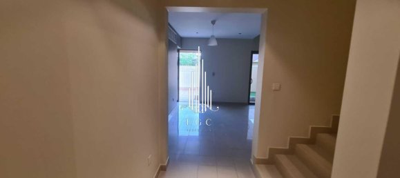 4 Schlafzimmer Villa in Al Raha Gardens, UAE, Nr. 39113 7