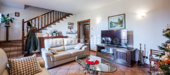 Casa de 4 dormitorios en Scandiano, Italy No. 81221 3