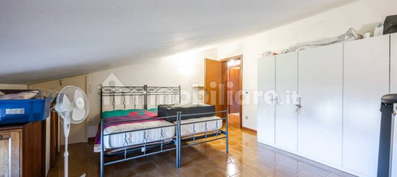 Casa de 4 dormitorios en Scandiano, Italy No. 81221 25