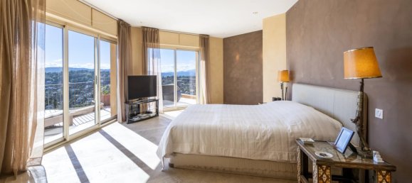 Propiedad comercial de 6 dormitorios en Mougins, France No. 1674 14