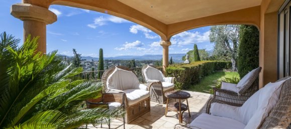 Propiedad comercial de 6 dormitorios en Mougins, France No. 1674 6