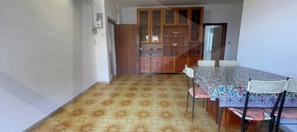 4غرفة شقة في Vico del Gargano, Italy رقم 20412 3