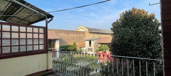 5 bedrooms House in Pieve del Cairo, Italy No. 359521 5