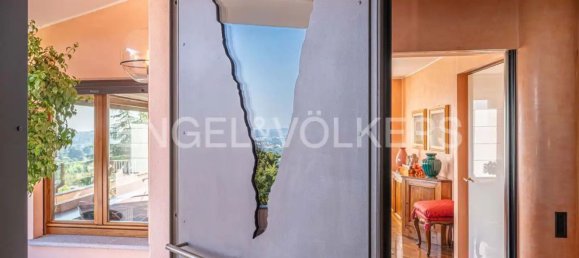 8غرفة فيلا في Albavilla, Italy رقم 131655 9