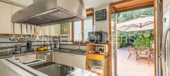 8غرفة فيلا في Albavilla, Italy رقم 131655 12