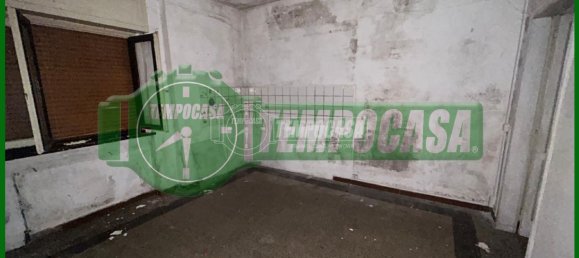 7 bedrooms House in Gavirate, Italy No. 125372 5