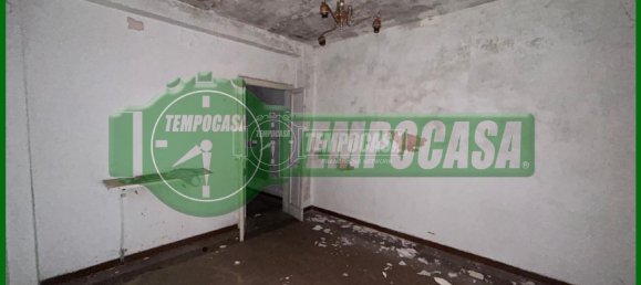 7 bedrooms House in Gavirate, Italy No. 125372 8