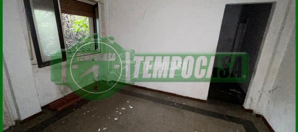 7 bedrooms House in Gavirate, Italy No. 125372 4