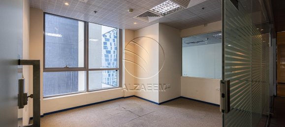 Bureau à Al Khalidiya, UAE 622m² No. 29263 3