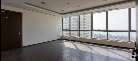 Bureau à Al Khalidiya, UAE 622m² No. 29263 18