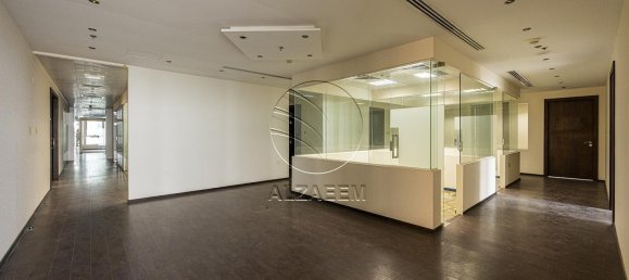 Bureau à Al Khalidiya, UAE 622m² No. 29263 16