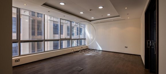 Bureau à Al Khalidiya, UAE 622m² No. 29263 14