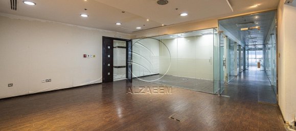 Bureau à Al Khalidiya, UAE 622m² No. 29263 2