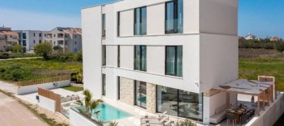 4 bedrooms Villa in Sukosan, Croatia No. 225 5