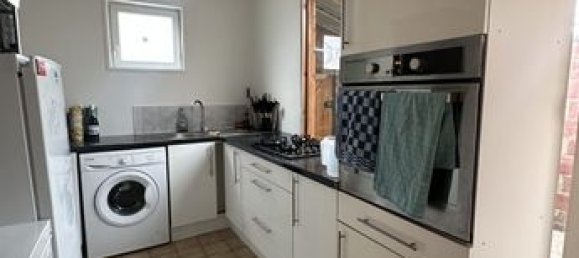 Дом с 4 спальнями в Витри-ле-Франсуа, Франция № 300837 4