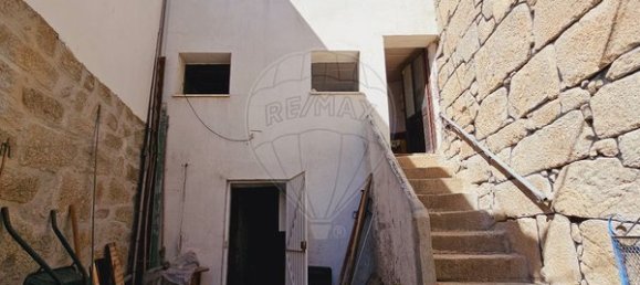 2 bedrooms House in Nelas, Portugal No. 183732 4