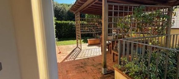 6 rooms House in Terranuova Bracciolini, Italy No. 233988 39