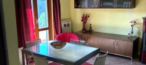 6 rooms House in Terranuova Bracciolini, Italy No. 233988 10