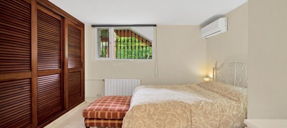 6 bedrooms Villa in Marbella, Spain No. 129925 30