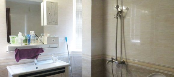 3 bedrooms House in Long Bien, Vietnam No. 3786 14