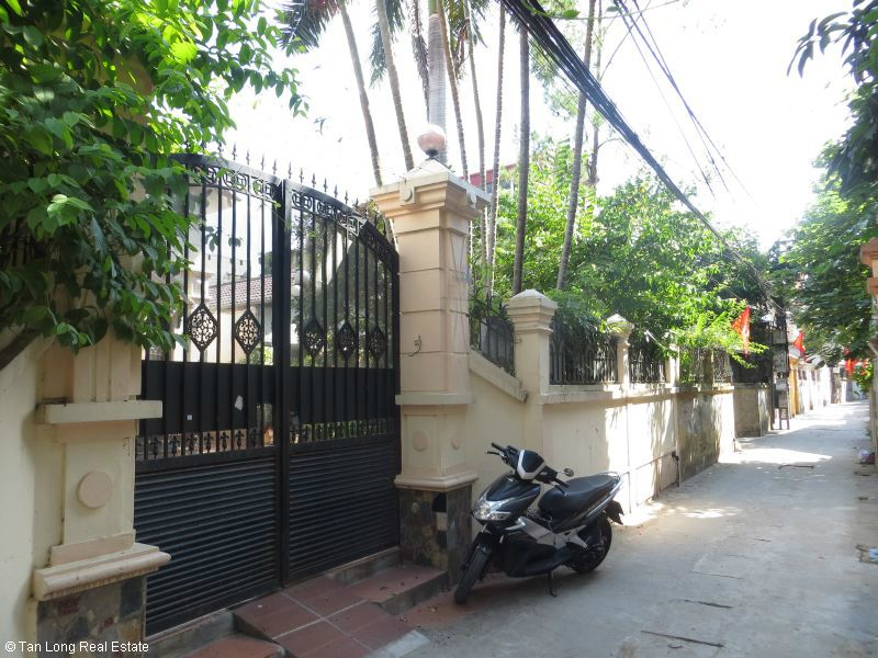 3 bedrooms House in Long Bien, Vietnam No. 3786