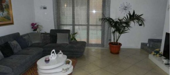 Apartamento de 6 divisões em Spinadesco, Italy N.º 96534 5
