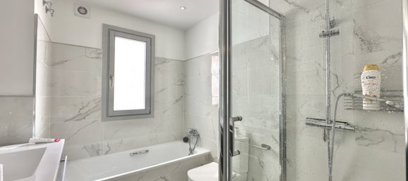 4 bedrooms House in Estepona, Spain No. 34622 21