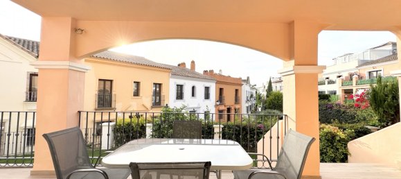 4 bedrooms House in Estepona, Spain No. 34622 31