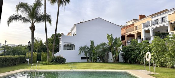 4 bedrooms House in Estepona, Spain No. 34622 43