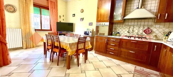 4غرفة شقة في Acerra, Italy رقم 75876 12