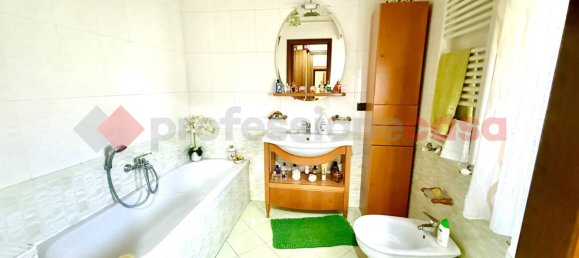 4غرفة شقة في Acerra, Italy رقم 75876 11