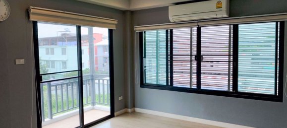 5 bedrooms House in Prawet, Thailand No. 9521 12