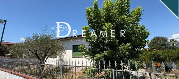 8-Zimmer Villa in Forte dei Marmi, Italy, Nr. 293103 2