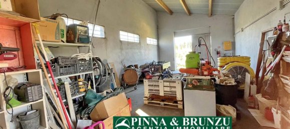 Estudio en Oristano, Italy No. 31526 2