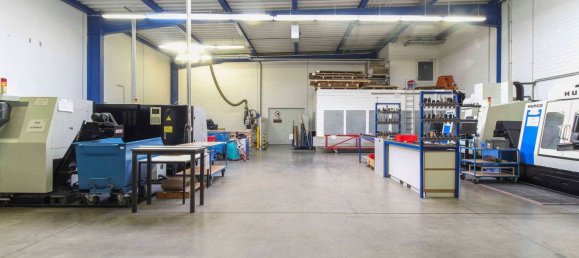 Edificio en Hildesheim, Germany 3338 m² No. 243141 12