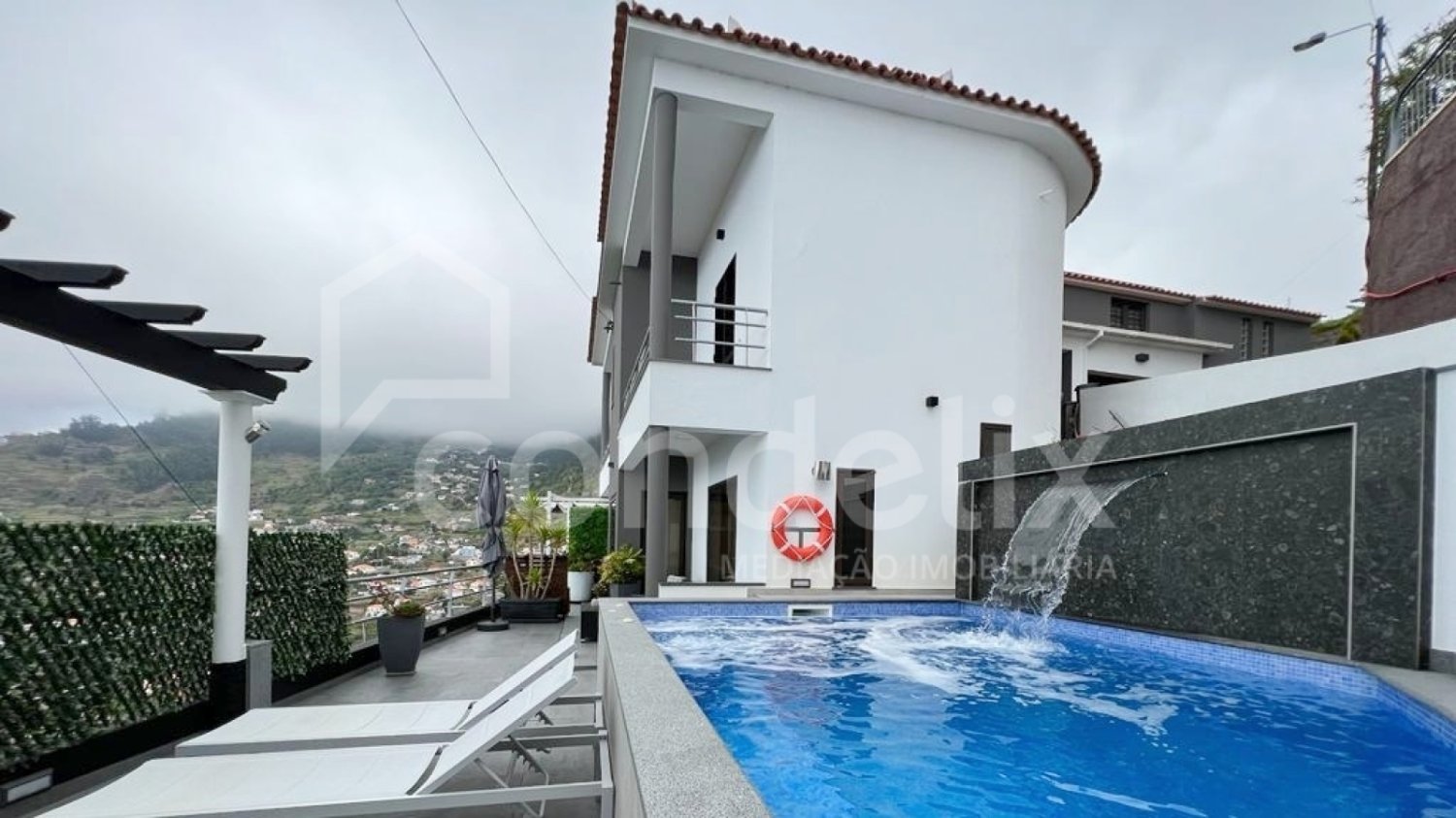 3 bedrooms House in Calheta, Portugal No. 146073