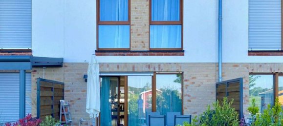 3 bedrooms Townhouse in Frankfurt am Main, Germany No. 323155 2