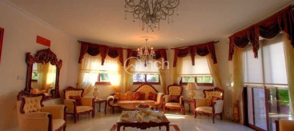 6 bedrooms Villa in Limassol, Cyprus No. 17056 6