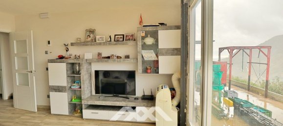 2 bedrooms House in Alfarnatejo, Spain No. 57151 10