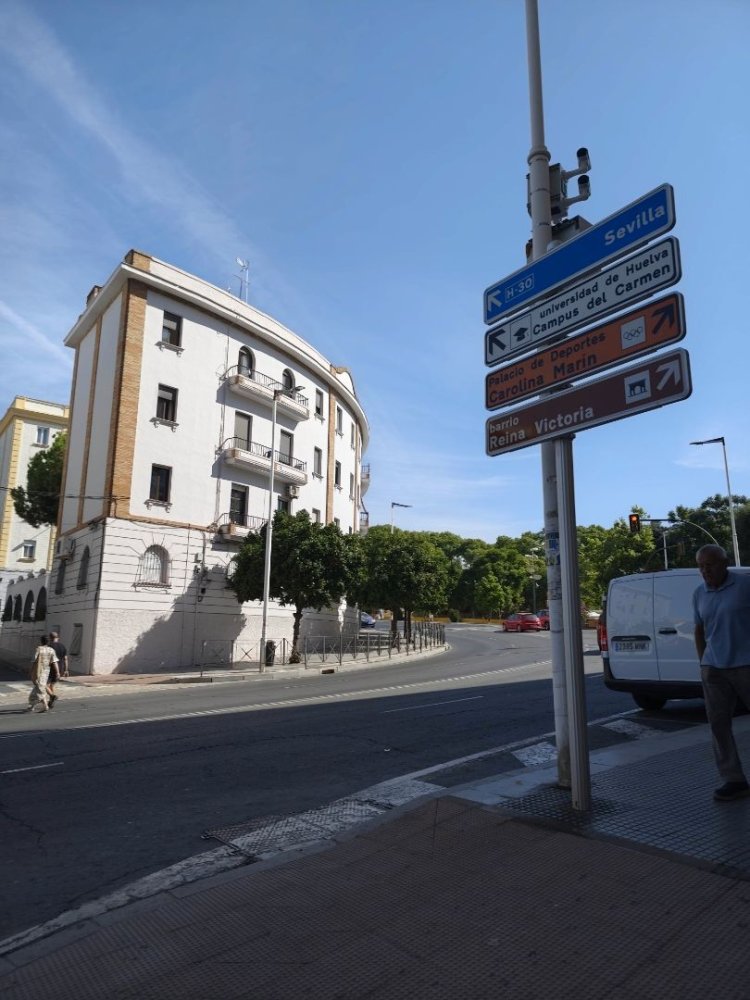 78m² Commercial property in Huelva, Spain No. 264595