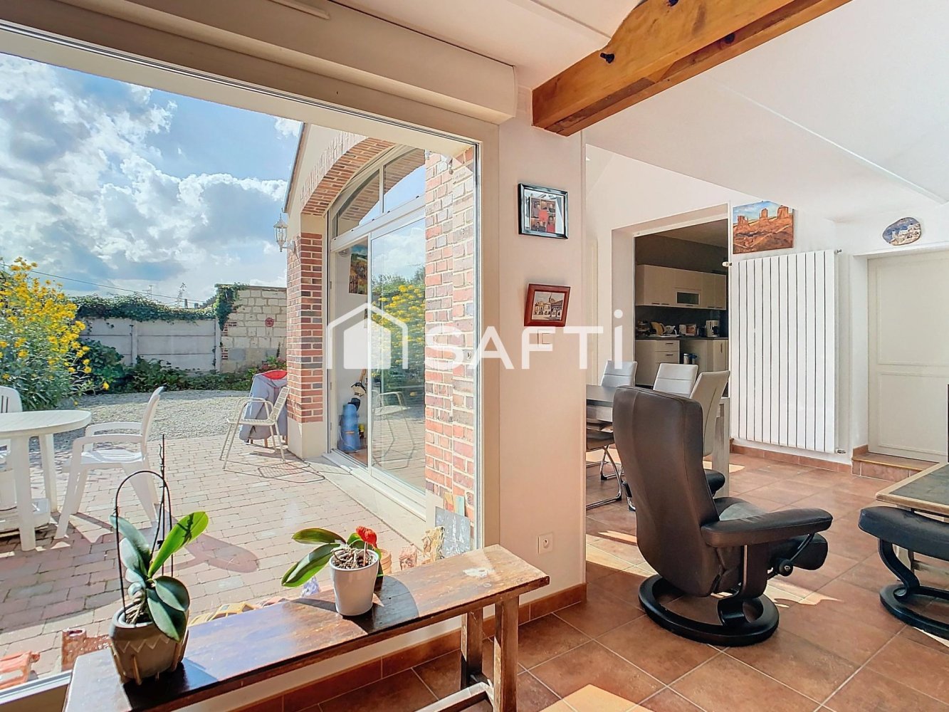 5 chambres Maison à Noyon, France No. 238223