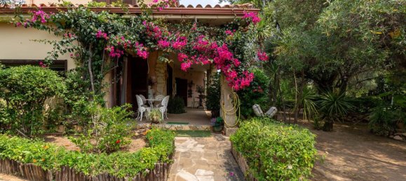 Villa de 4 dormitorios en Capoterra, Italy No. 317362 7