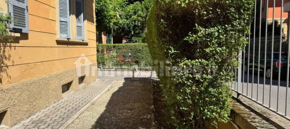 2 bedrooms Apartment in Bologna, Italy No. 271519 22