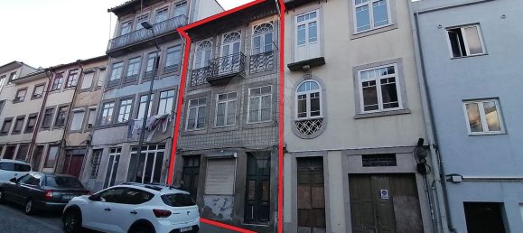180m² Building in Vila Nova de Gaia, Portugal No. 116435 3