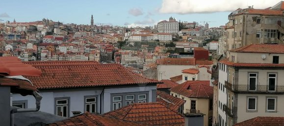 180m² Building in Vila Nova de Gaia, Portugal No. 116435 12