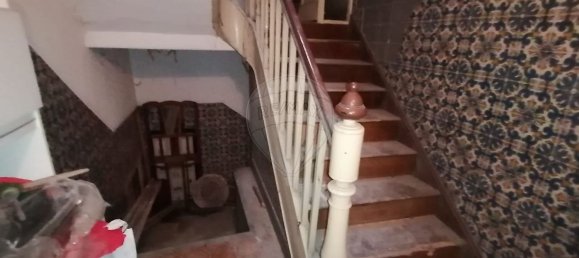 180m² Building in Vila Nova de Gaia, Portugal No. 116435 8