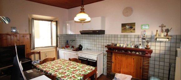 4 bedrooms House in Montecosaro, Italy No. 351497 11