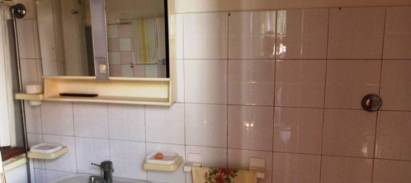 4 bedrooms House in Montecosaro, Italy No. 351497 26