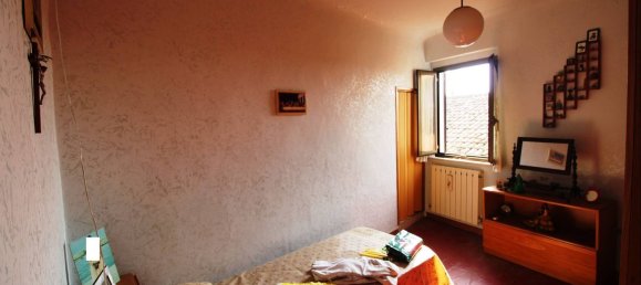 4 bedrooms House in Montecosaro, Italy No. 351497 22