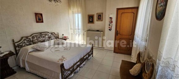 3 bedrooms Apartment in Enna, Italy No. 355355 6
